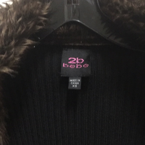 2b bebe faux leather faux fur asymmetrical zip up sweater - Picture 3 of 9